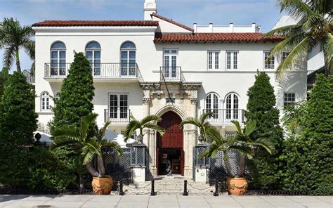 casa versace miami ubicacion|versace mansion south beach miami.